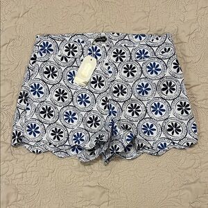 Mud Pie Navy & White Floral Medallion Scallop-Hem Skort
